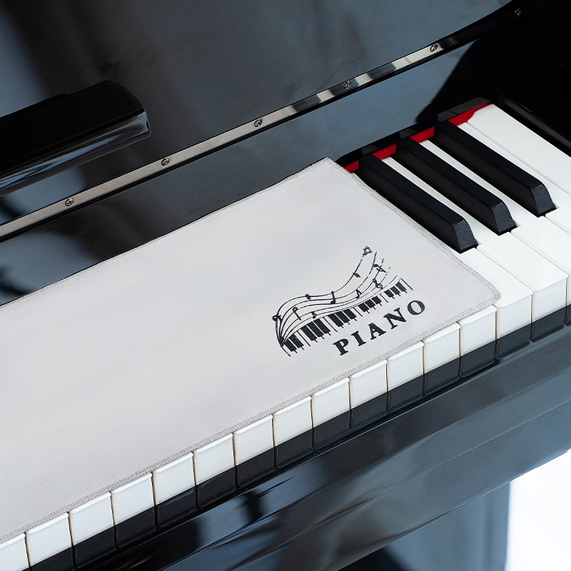 Trójkątna osłona na klawiaturę – Keyboard Cover recenzja i cena